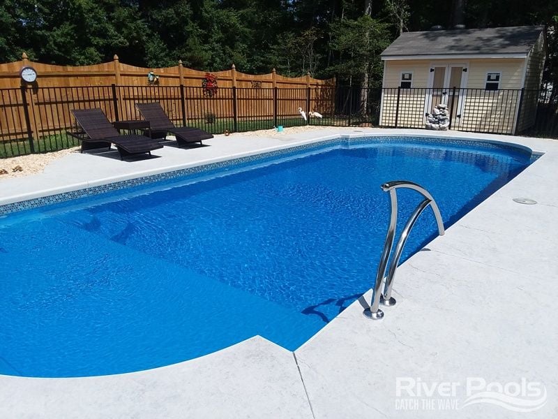 What Are the Best Fiberglass Pool Shapes?