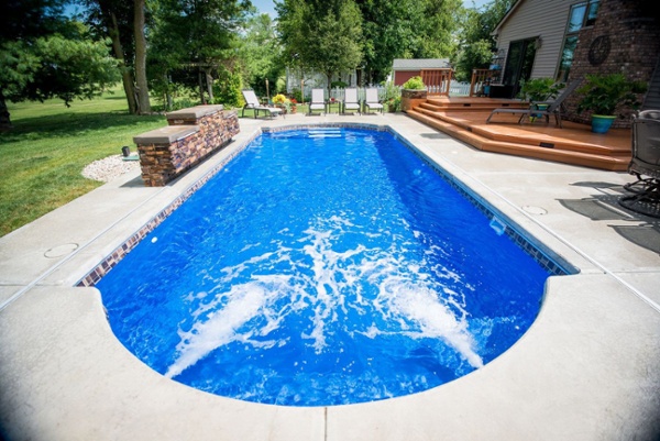 Roman Lounger Fiberglass Pool